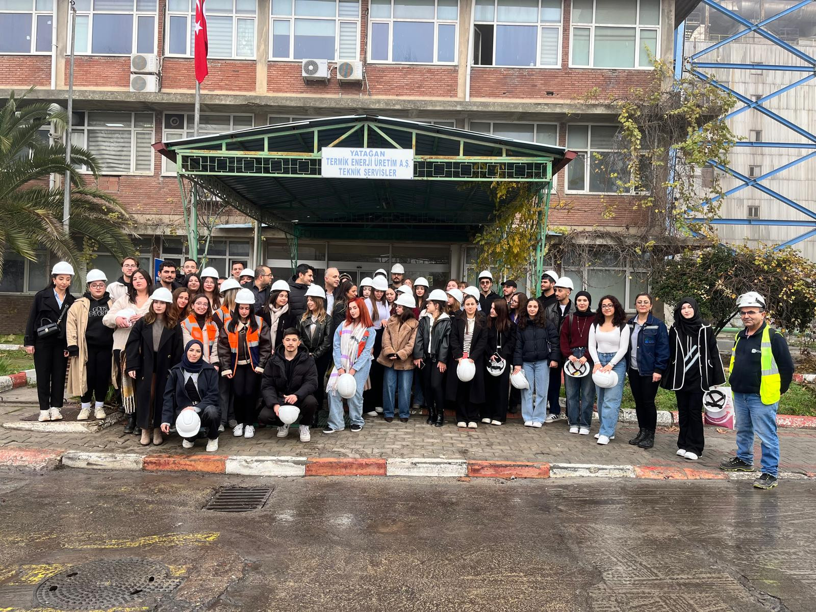 Muğla MYO Öğrencilerinden Yatağan Termik Enerji’ye Gezi